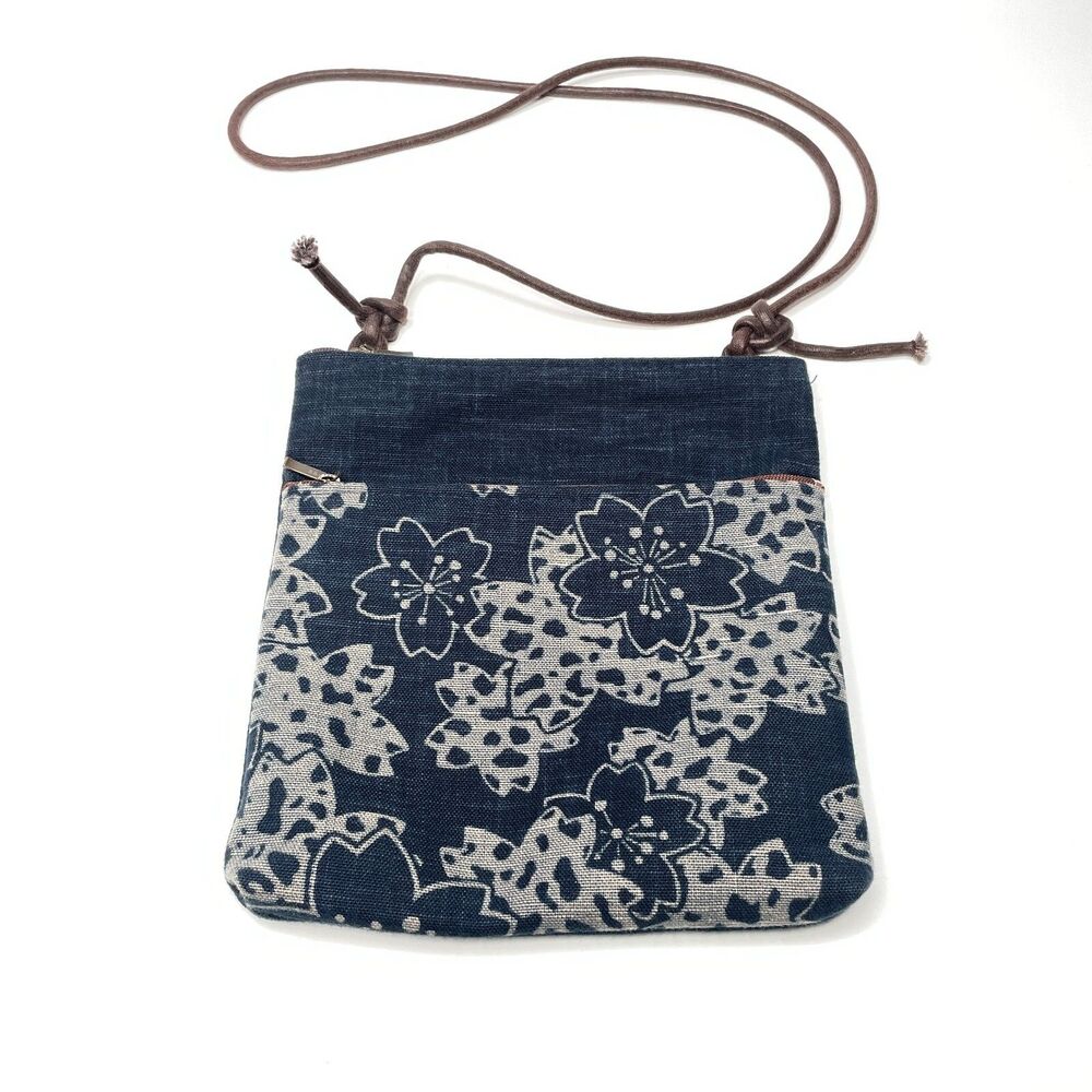 Sashiko Style Purse from Japan 2 Pockets Crossbody Indigo Flower Print